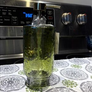 Green Textured Glass Soap/Lotion Dispenser NWT
